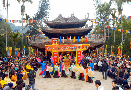 Preparativos para el Festival de la Pagoda de Huong (Perfume)